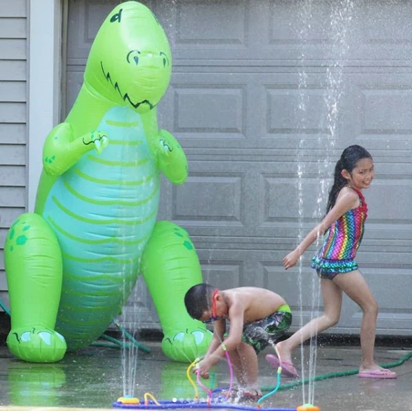 William Valentine Giant Inflatable T-Rex Dinosaur Yard Sprinkler 1.9m Tall! 6 William Valentine Giant Inflatable T-Rex Dinosaur Yard Sprinkler 1.9m Tall!