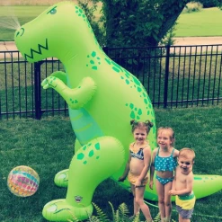 William Valentine Giant Inflatable T-Rex Dinosaur Yard Sprinkler 1.9m Tall! 22 William Valentine Giant Inflatable T-Rex Dinosaur Yard Sprinkler 1.9m Tall!