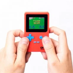 ThumbsUp! Handheld Retro Gaming Console | 150+ 8 Bit-Games!