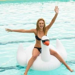 Sunnylife Giant Inflatable Swan Pool Toy 138cm Giant Products