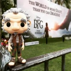 Ikon Collectables Big Friendly Giant Pop Vinyl Figurine Giant Products 7 Ikon Collectables Big Friendly Giant Pop Vinyl Figurine Giant Products